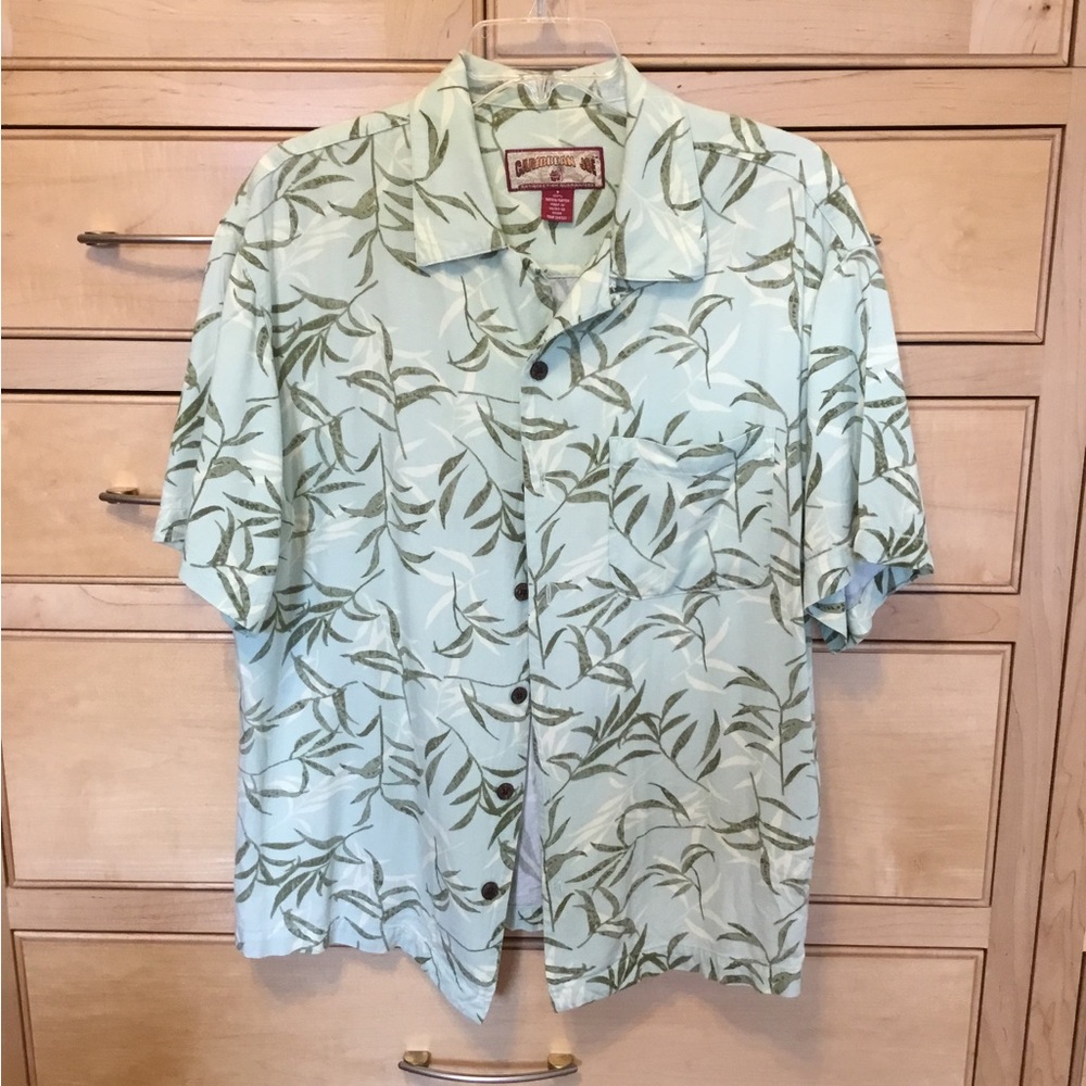 CARIBBEAN JOE Mens Hawaiian shirt size small 100% cool rayon shades of green